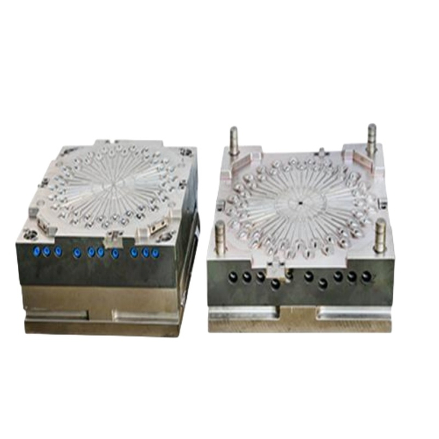 Professional Design Precision Hot Runner PP Injection Moulding Plastic Spoon Injection Mould